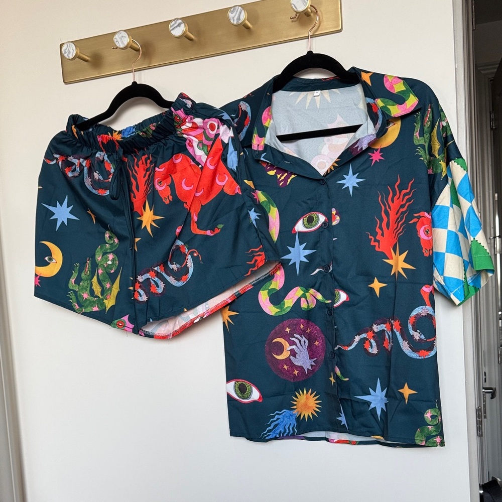 Amazon Shirt and Shorts Set